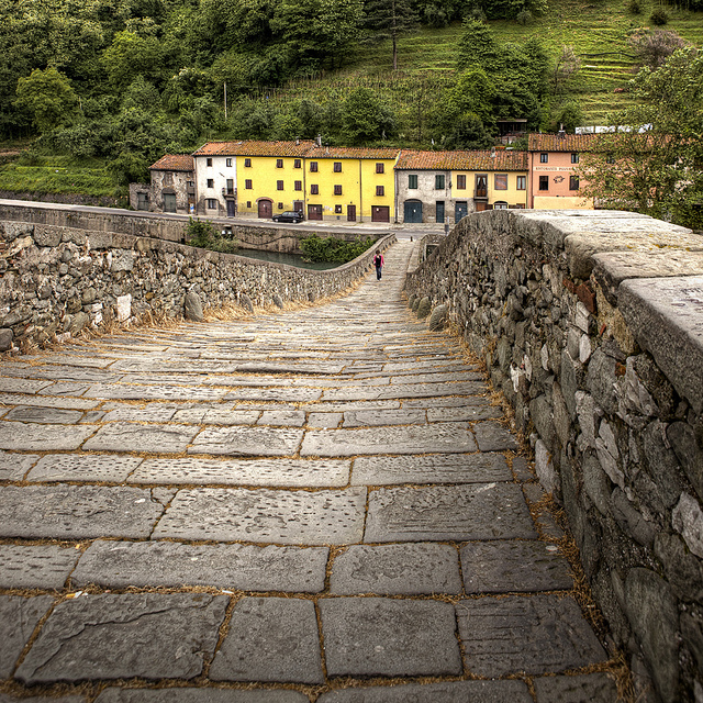 Discovering The Garfagnana Borgo A Mozzano And Its Devil S Bridge